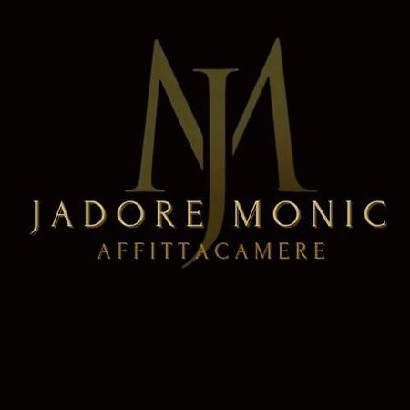 Jadore Monic Rome Buitenkant foto